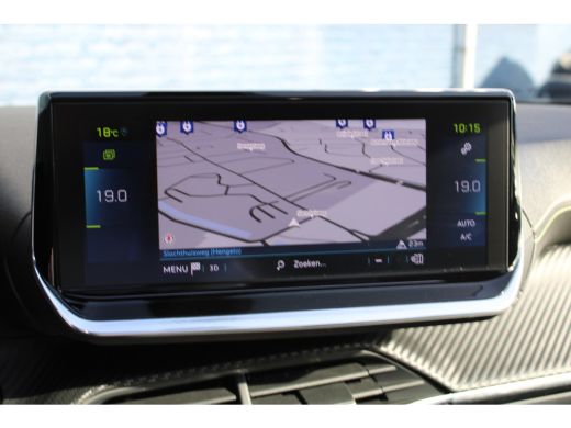 Peugeot e-2008 EV GT 50 kWh | Navigatie | Camera | Panorama/schuifdak | Stoelverwarming | Fase 3 | BTW | ActivLease financial lease