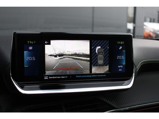 Peugeot e-2008 EV GT Pack 50 kWh | Navigatie | Camera | Panorama/schuifdak | Stoelverwarming | All season | ActivLease financial lease