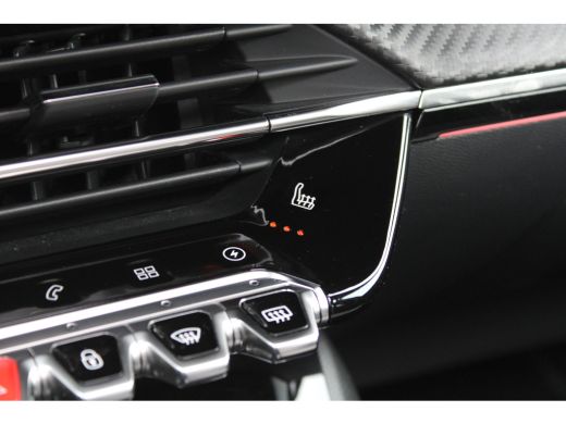 Peugeot e-2008 EV GT Pack 50 kWh | Navigatie | Camera | Panorama/schuifdak | Stoelverwarming | All season | ActivLease financial lease