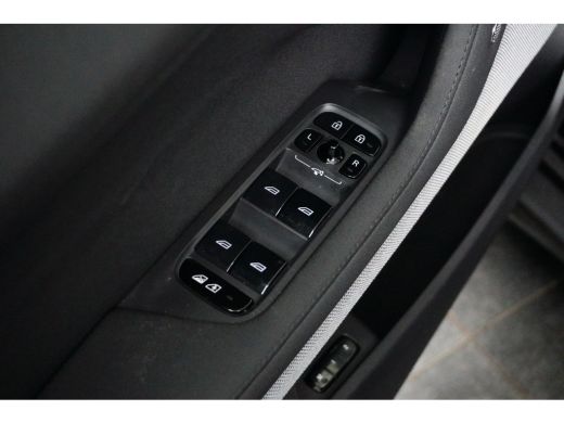 Polestar 2 Standard Range Single Motor 63kWh | Panoramadak | Plus pack | comfort stoelen | stoel- & stuurver... ActivLease financial lease