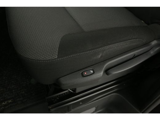 Renault Trafic 2.0 dCi T29 L2H1 | Euro6 | Airco | Cruise | Camera | 3-Zits | Stoelverw. | Navigatie | 2xSchuifdeur ActivLease financial lease