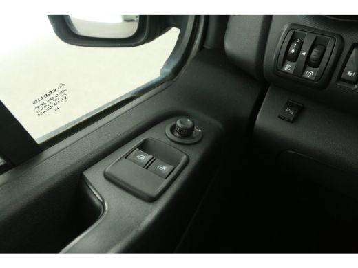 Renault Trafic 2.0 dCi T29 L2H1 | Euro6 | Airco | Cruise | Camera | 3-Zits | Stoelverw. | Navigatie | 2xSchuifdeur ActivLease financial lease