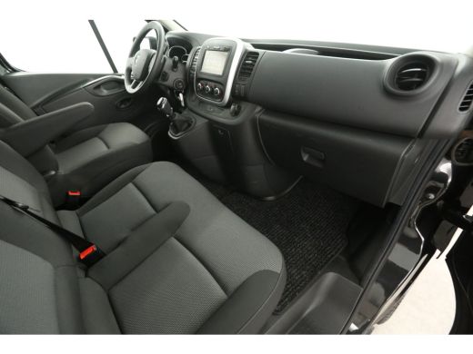 Renault Trafic 2.0 dCi T29 L2H1 | Euro6 | Airco | Cruise | Camera | 3-Zits | Stoelverw. | Navigatie | 2xSchuifdeur ActivLease financial lease