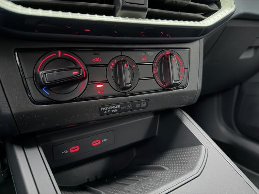 Seat Ibiza Style 1.0 EcoTSI 70 kW / 95 PK Hatchback 5 deurs 5 versn. handbak ActivLease financial lease