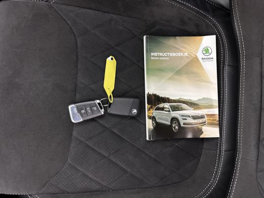 Skoda Kodiaq 1.5 TSI Sportline Business (INCL-BTW) Aut. *PANO | LEATHER-MICROFIBRE | FULL-LED | MEMORY-PACK | ... ActivLease financial lease