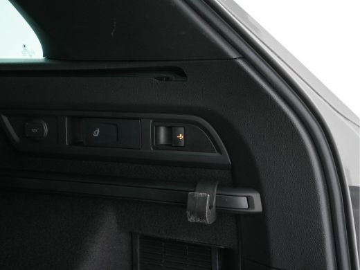 Skoda Kodiaq 1.5 TSI Sportline Business (INCL-BTW) Aut. *PANO | LEATHER-MICROFIBRE | FULL-LED | MEMORY-PACK | ... ActivLease financial lease