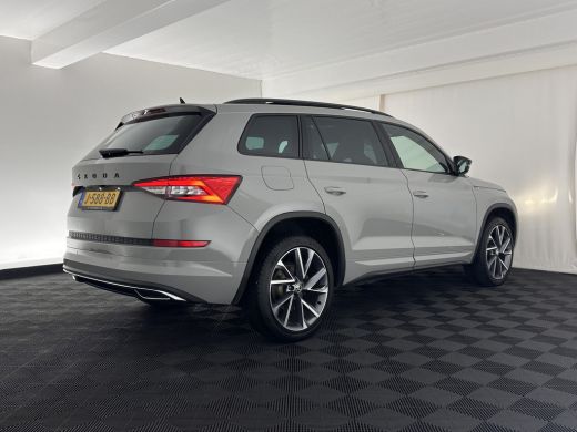 Skoda Kodiaq 1.5 TSI Sportline Business (INCL-BTW) Aut. *PANO | LEATHER-MICROFIBRE | FULL-LED | MEMORY-PACK | ... ActivLease financial lease
