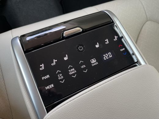 Toyota Camry 2.5 Hybrid Premium ActivLease financial lease