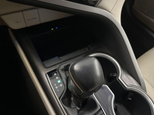 Toyota Camry 2.5 Hybrid Premium ActivLease financial lease