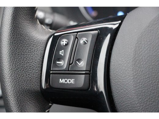 Toyota Yaris 1.5 Hybrid Active **TREKHAAK/ NAVIGATIE/ 36 MAANDEN GARANTIE** ActivLease financial lease