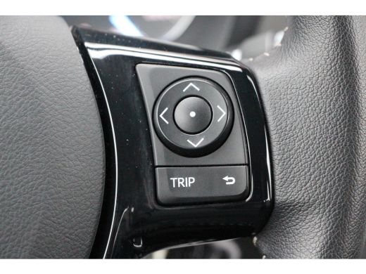 Toyota Yaris 1.5 Hybrid Active **TREKHAAK/ NAVIGATIE/ 36 MAANDEN GARANTIE** ActivLease financial lease