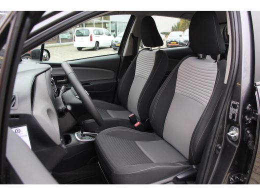 Toyota Yaris 1.5 Hybrid Active **TREKHAAK/ NAVIGATIE/ 36 MAANDEN GARANTIE** ActivLease financial lease