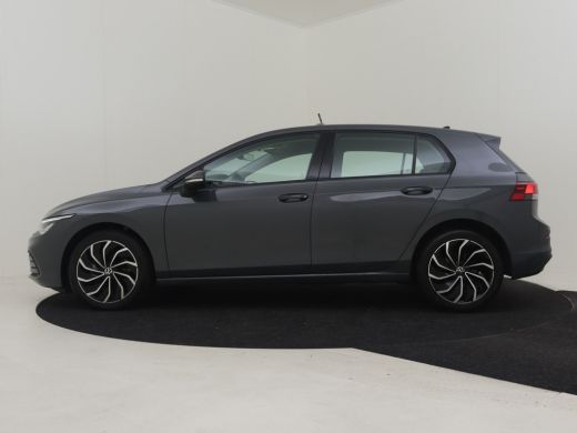 Volkswagen Golf 1.5 eTSI Style 150pk DSG/AUTO | Adaptief cruise control | Navigatie via app connect | Parkeersens... ActivLease financial lease