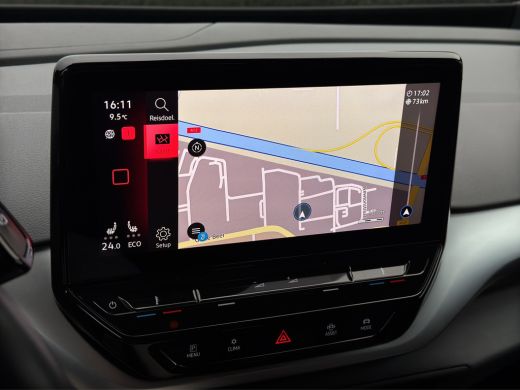 Volkswagen ID.4 Max 77 kWh | Pano | Trekhaak | 20 inch | Adap. Cruise | Navigatie ActivLease financial lease