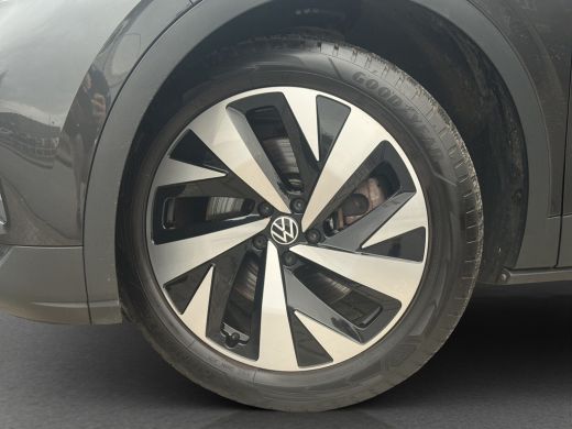 Volkswagen ID.4 Max 77 kWh | Pano | Trekhaak | 20 inch | Adap. Cruise | Navigatie ActivLease financial lease