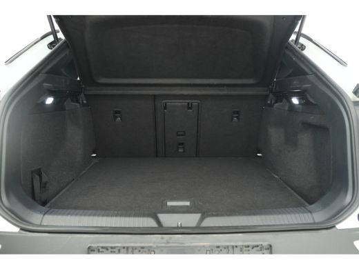 Volkswagen ID.4 Pro Business 77 kWh Memoryseats, head up, climate ActivLease financial lease