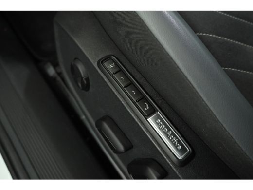 Volkswagen ID.4 Pro Business 77 kWh Memoryseats, head up, climate ActivLease financial lease