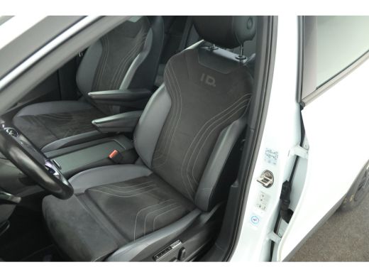 Volkswagen ID.4 Pro Business 77 kWh Memoryseats, head up, climate ActivLease financial lease