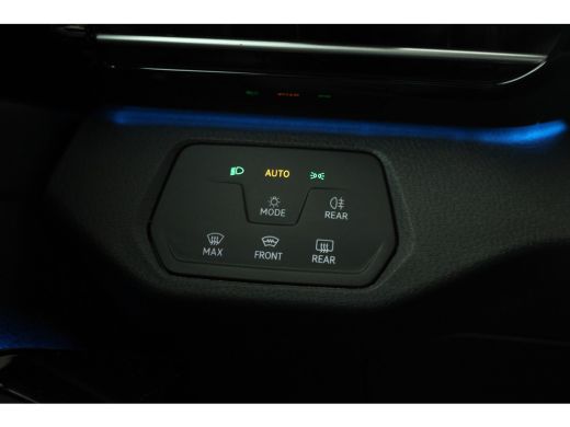 Volkswagen ID.4 Pro Business 77 kWh Memoryseats, head up, climate ActivLease financial lease