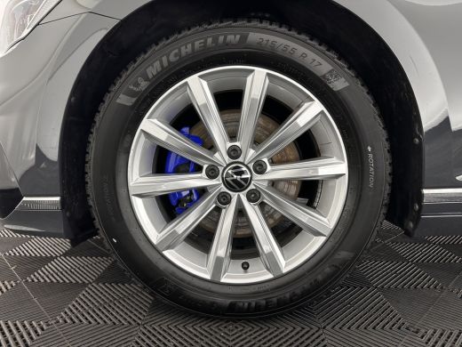 Volkswagen Passat 1.4 TSI GTE Business (Plug-In) (INCL-BTW) Aut. *FULL-LED | DIGI-COCKPIT | ADAPTIVE-CRUISE | NAVI-... ActivLease financial lease