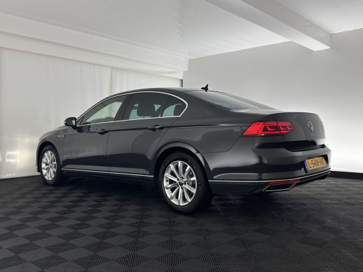 Volkswagen Passat 1.4 TSI GTE Business (Plug-In) (INCL-BTW) Aut. *FULL-LED | DIGI-COCKPIT | ADAPTIVE-CRUISE | NAVI-... ActivLease financial lease