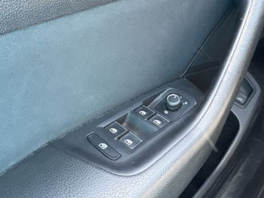 Volkswagen Passat Variant GTE 218PK DSG HYBRID GTE BUSINESS CAMERA/NAVI/TREKHAAK ActivLease financial lease