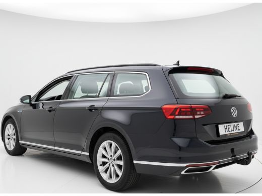 Volkswagen Passat Variant GTE 218PK DSG HYBRID GTE BUSINESS CAMERA/NAVI/TREKHAAK ActivLease financial lease