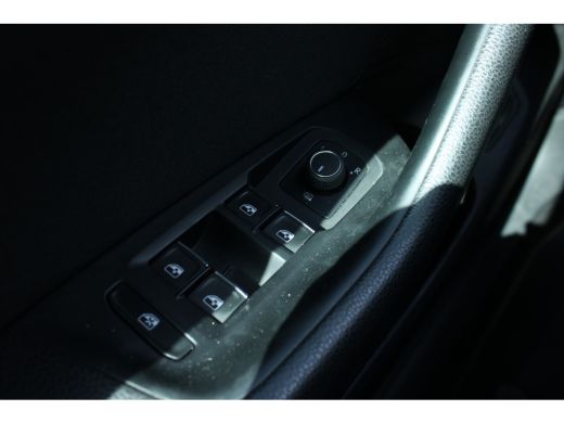 Volkswagen Passat Variant GTE 218PK DSG HYBRID GTE BUSINESS NAVI/CAMERA/CARPLAY ActivLease financial lease