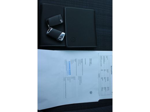 Volkswagen Passat Variant GTE 218PK DSG HYBRID GTE BUSINESS NAVI/CAMERA/CARPLAY ActivLease financial lease