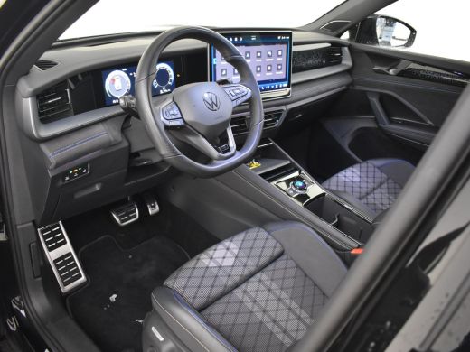 Volkswagen Tayron 1.5 TSI eHybrid R-Line 272pk | Trekhaak | Head up display | Dodehoekdetectie | 360 Camera | Park ... ActivLease financial lease