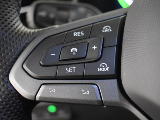 Volkswagen Tayron 1.5 TSI eHybrid R-Line 272pk | Trekhaak | Head up display | Dodehoekdetectie | 360 Camera | Park ... ActivLease financial lease