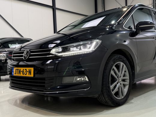 Volkswagen Touran 7p 1.5 TSI 150pk DSG Highline | ACC | Full Led ActivLease financial lease