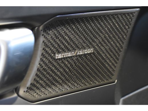 Volvo  EX40 Twin Motor Performance Ultra Black Edition 82 kWh | Np. &euro;63.585,- | Harman Kardon | BLIS | Panora... ActivLease financial lease