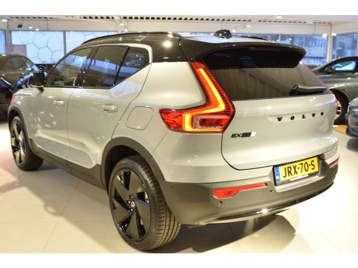 Volvo  EX40 Twin Motor Performance Ultra Black Edition 82 kWh | Np. &euro;63.585,- | Harman Kardon | BLIS | Panora... ActivLease financial lease