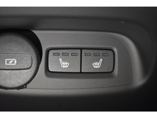 Volvo  EX40 Twin Motor Performance Ultra Black Edition 82 kWh | Np. &euro;63.585,- | Harman Kardon | BLIS | Panora... ActivLease financial lease