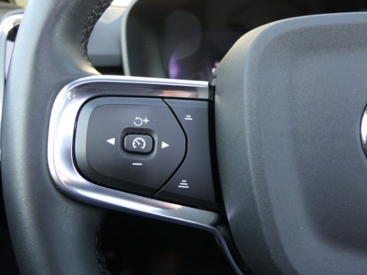 Volvo  XC40 Single Motor Extended Range Ultimate 82 kWh | Panoramadak | SoH 97,9% |Warmtepomp | Stoel en stuu... ActivLease financial lease