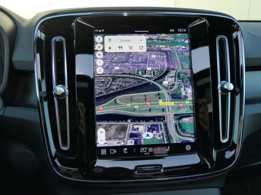 Volvo  XC40 Single Motor Extended Range Ultimate 82 kWh | Panoramadak | SoH 97,9% |Warmtepomp | Stoel en stuu... ActivLease financial lease