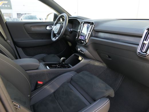 Volvo  XC40 Single Motor Extended Range Ultimate 82 kWh | Panoramadak | SoH 97,9% |Warmtepomp | Stoel en stuu... ActivLease financial lease