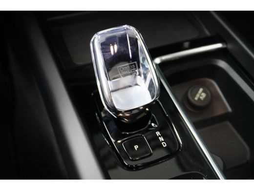 Volvo  XC60 T6 Plug-in hybrid AWD Plus Black Edition | Achterbank verwarmd | Apple Carplay/Android Auto|telef... ActivLease financial lease