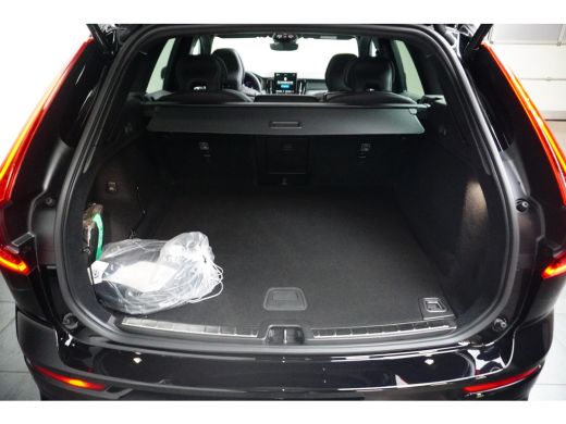 Volvo  XC60 T6 Plug-in hybrid AWD Plus Black Edition | Achterbank verwarmd | Apple Carplay/Android Auto|telef... ActivLease financial lease