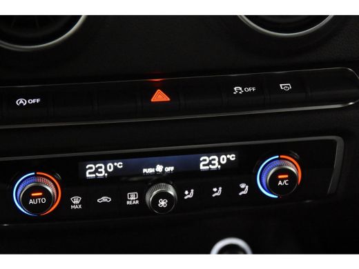 Audi A3 Sportback 35 TFSI *1ste Eigenaar*Navigatie*PDC* ActivLease financial lease