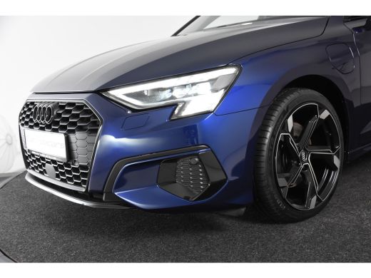 Audi A3 Sportback 40 TFSI e Sport *1ste Eigenaar*Navigatie*Stoelverwarming*Ambiente* ActivLease financial lease