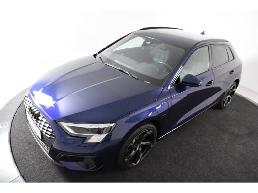Audi A3 Sportback 40 TFSI e Sport *1ste Eigenaar*Navigatie*Stoelverwarming*Ambiente* ActivLease financial lease