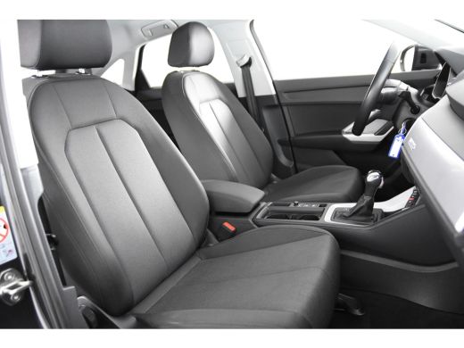 Audi Q3 Sportback 45 TFSI e S Edition *1ste Eigenaar*Navigatie* ActivLease financial lease