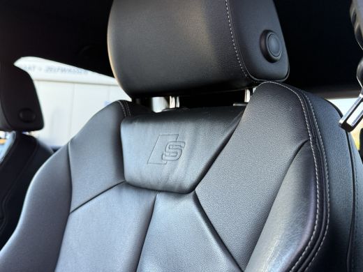 Audi Q3 45 TFSI eHybrid 245pk S edition | Leder | Black pakket ActivLease financial lease