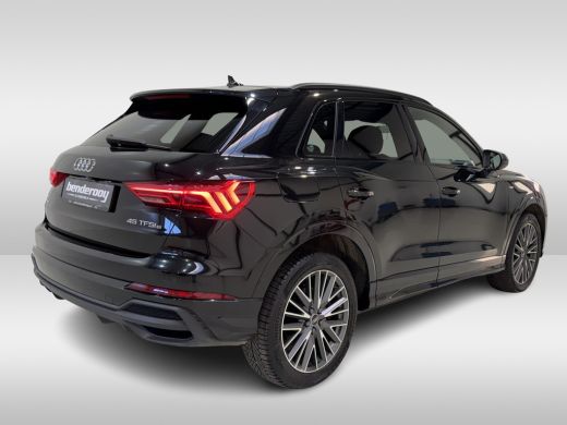 Audi Q3 45 TFSI eHybrid 245pk S edition | Leder | Black pakket ActivLease financial lease