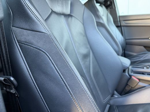 Audi Q3 45 TFSI eHybrid 245pk S edition | Leder | Black pakket ActivLease financial lease