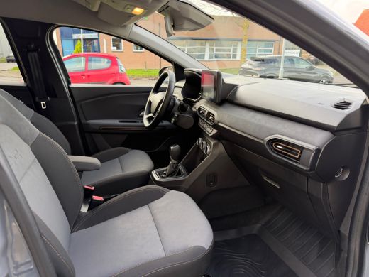 Dacia Jogger 1.6 Hybrid 140 Extreme 7p. App Connect | Fabrieksgarantie ActivLease financial lease