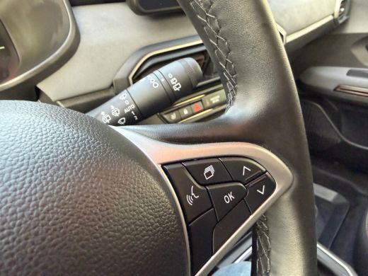 Dacia Jogger 1.6 Hybrid 140 Extreme 7p. App Connect | Fabrieksgarantie ActivLease financial lease