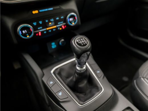 Ford Kuga 1.5 EcoBoost Titanium X (GROOT NAVI, APPLE CARPLAY, B&O, PANORAMADAK, WINTER PACK, STOELVERWARMIN... ActivLease financial lease